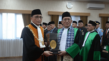 MA PUJI KINERJA DAN INTEGRITAS TANPA CELA ACHMAD HANIFAH
